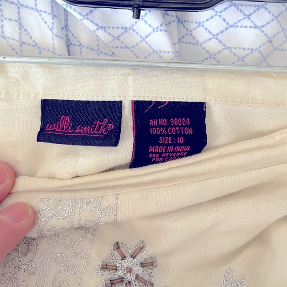 Jeweled, beaded & embroidered skirt — (Vintage 15+ years) Size 10 - Picture 4 of 7